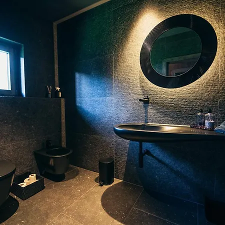 Black Diamond Chalet *