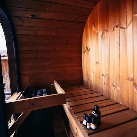 Chalet Black Diamond